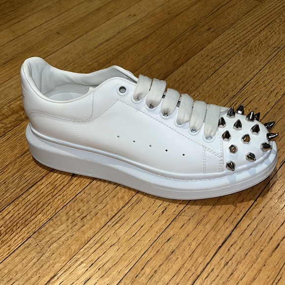 Alexander McQueen Oversize Punk Stud Sneaker SINGLE RIGHT SHOE ONLY